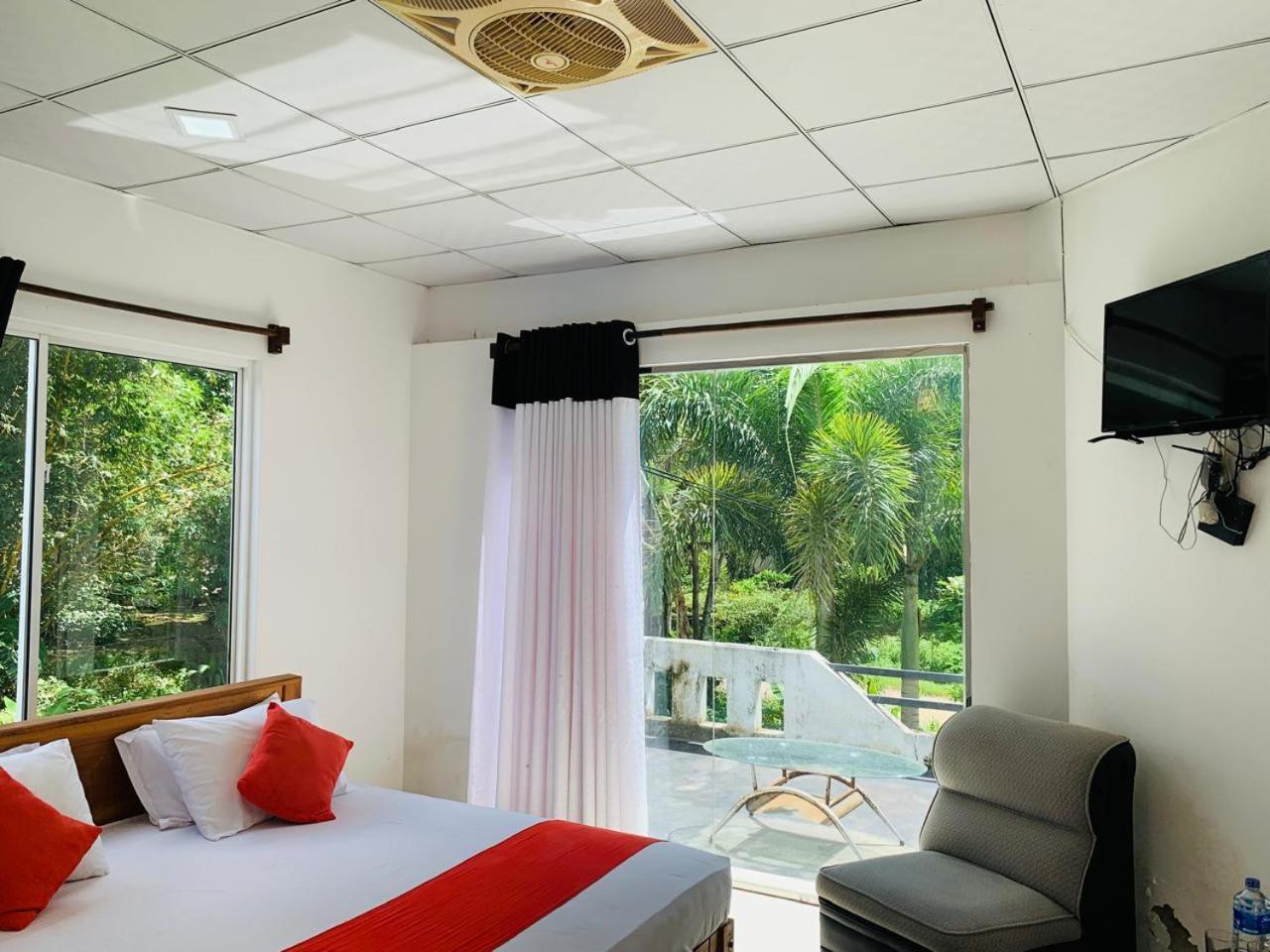 Cassia Udawalawe Hotel Ruang foto