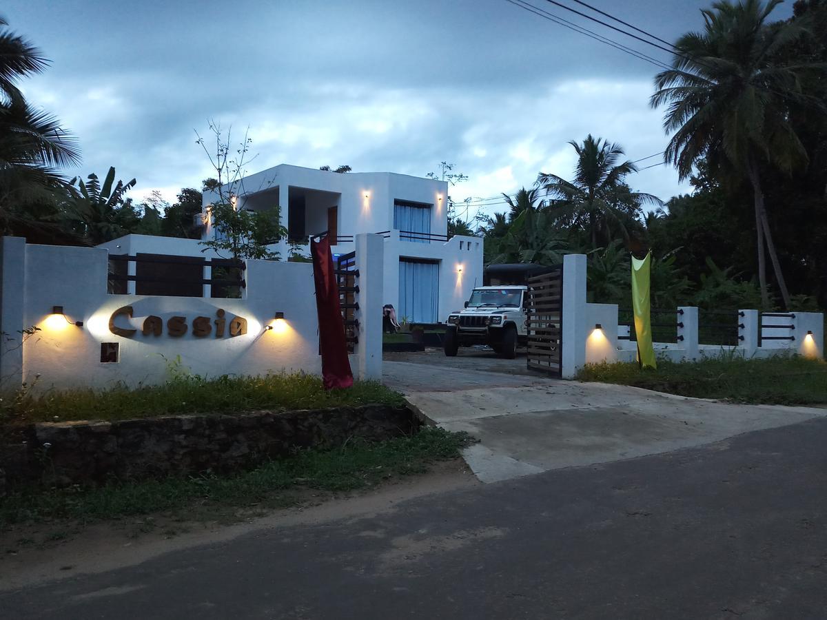 Cassia Udawalawe Hotel Bagian luar foto