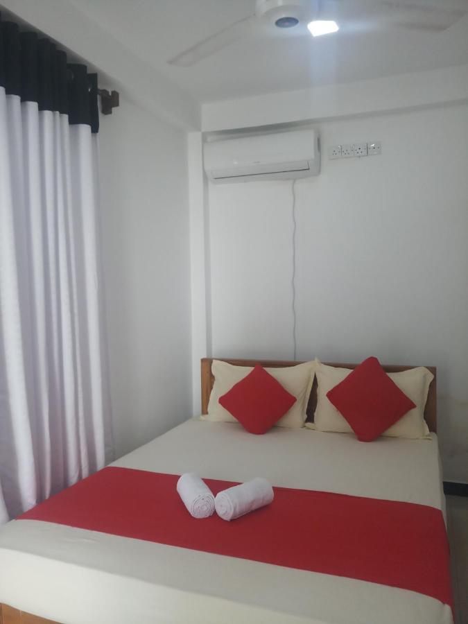 Cassia Udawalawe Hotel Bagian luar foto